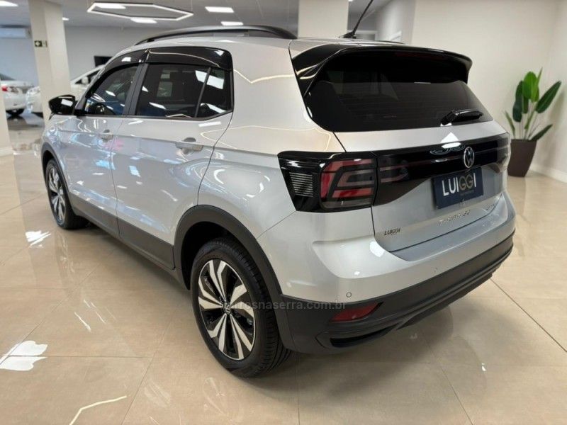 VOLKSWAGEN T-CROSS 1.0 TSI 200 12V 2021/2022 LUIGGI AUTOMÓVEIS CARLOS BARBOSA / Carros no Vale