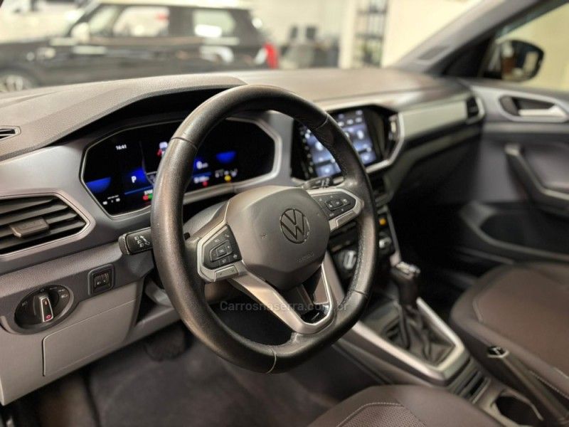 VOLKSWAGEN T-CROSS 1.0 TSI 200 12V 2021/2022 LUIGGI AUTOMÓVEIS CARLOS BARBOSA / Carros no Vale