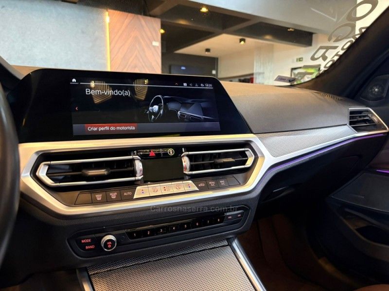 BMW 320I 2.0 M SPORT 16V TURBO ACTIVEFLEX 2020/2020 AUTOGRIF MOTORS CAMPO BOM / Carros no Vale