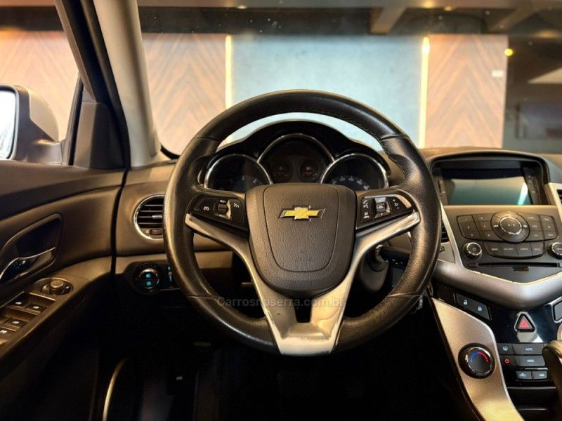 CHEVROLET CRUZE 1.8 LT 16V 2012/2012 AUTOGRIF MOTORS CAMPO BOM / Carros no Vale