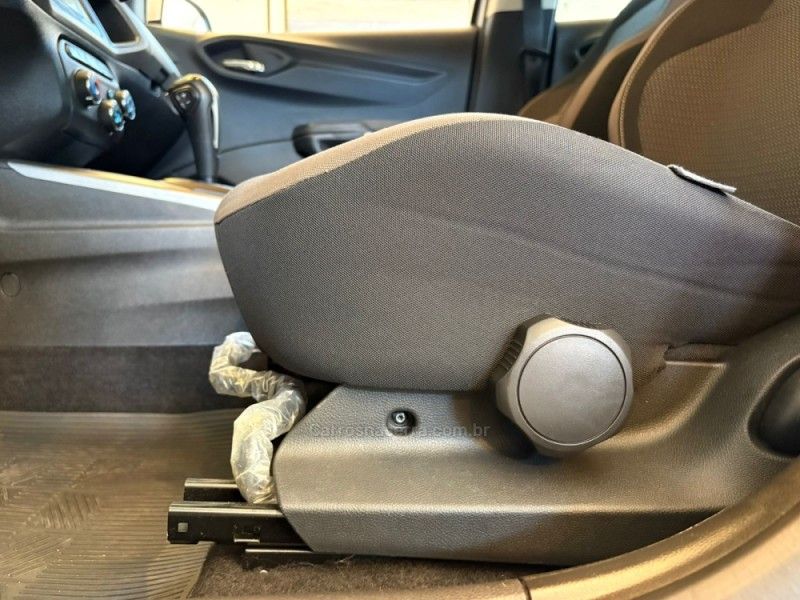 CHEVROLET PRISMA 1.4 MPFI LTZ 8V 2015/2015 AUTOGRIF MOTORS CAMPO BOM / Carros no Vale