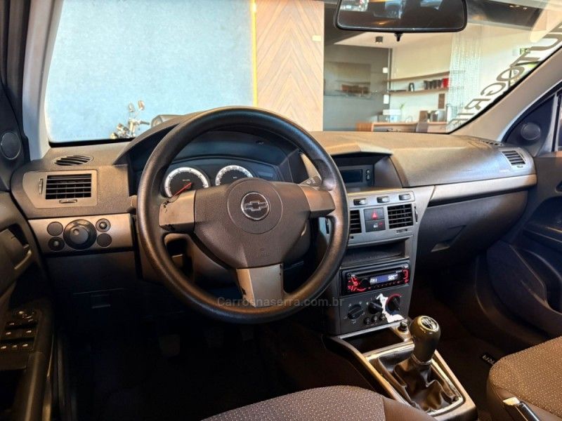 CHEVROLET VECTRA 2.0 MPFI EXPRESSION 8V 2010/2010 AUTOGRIF MOTORS CAMPO BOM / Carros no Vale