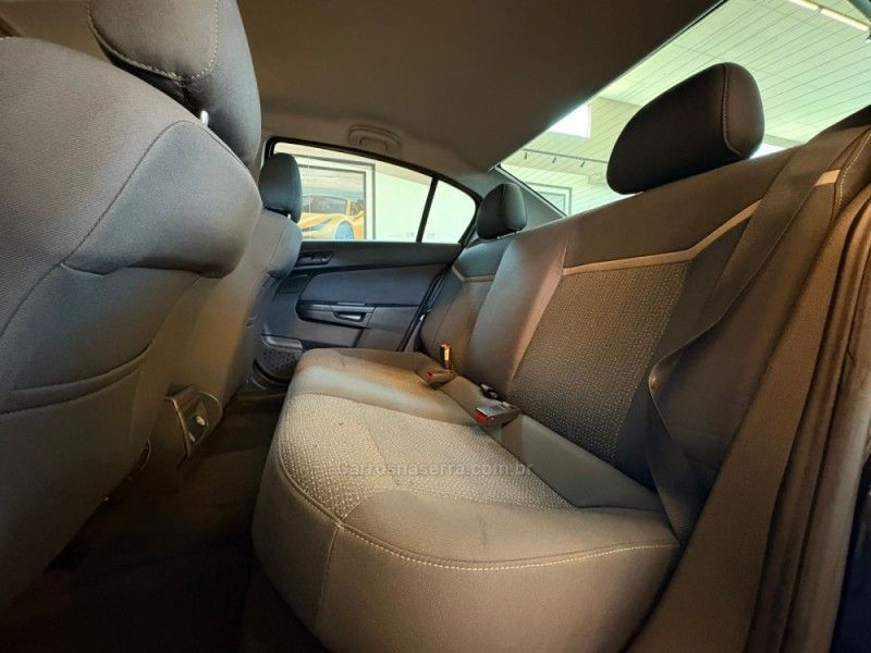 CHEVROLET VECTRA 2.0 MPFI EXPRESSION 8V 2010/2010 AUTOGRIF MOTORS CAMPO BOM / Carros no Vale