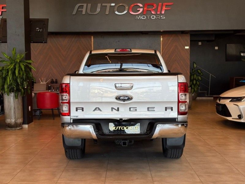 FORD RANGER 3.2 XLT 4X4 CD 20V 2019/2019 AUTOGRIF MOTORS CAMPO BOM / Carros no Vale