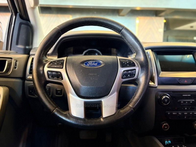 FORD RANGER 3.2 XLT 4X4 CD 20V 2019/2019 AUTOGRIF MOTORS CAMPO BOM / Carros no Vale