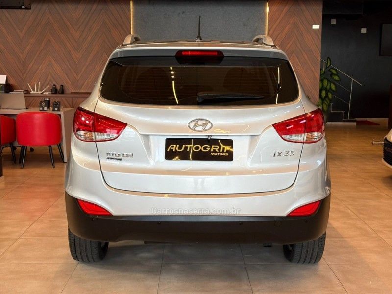HYUNDAI IX35 2.0 MPI 4X2 16V 2011/2011 AUTOGRIF MOTORS CAMPO BOM / Carros no Vale