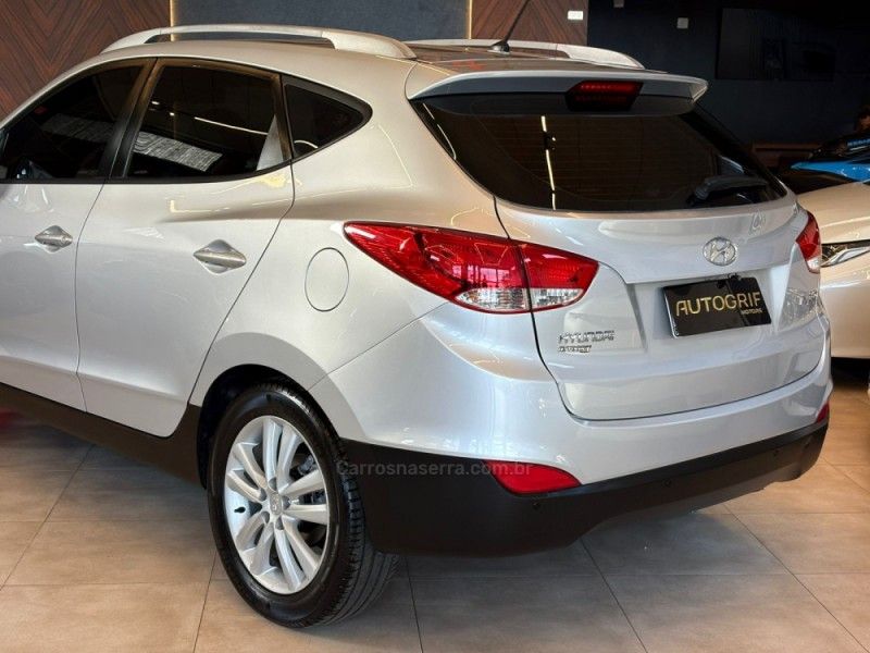 HYUNDAI IX35 2.0 MPI 4X2 16V 2011/2011 AUTOGRIF MOTORS CAMPO BOM / Carros no Vale