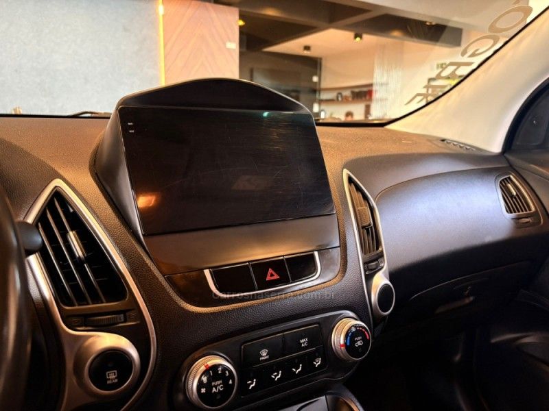 HYUNDAI IX35 2.0 MPI 4X2 16V 2011/2011 AUTOGRIF MOTORS CAMPO BOM / Carros no Vale