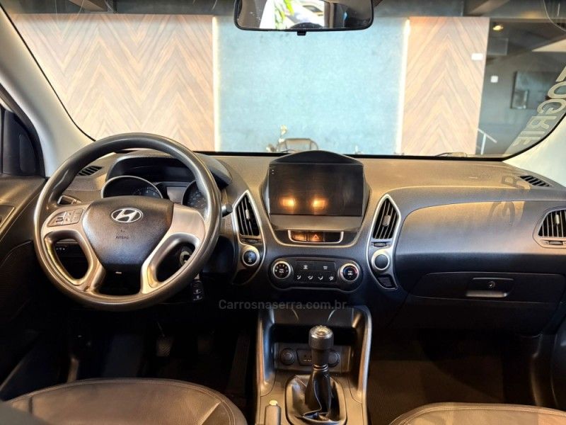 HYUNDAI IX35 2.0 MPI 4X2 16V 2011/2011 AUTOGRIF MOTORS CAMPO BOM / Carros no Vale