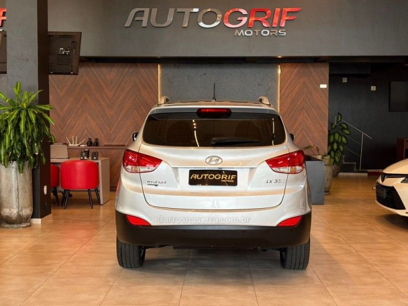 HYUNDAI IX35 2.0 MPI 4X2 16V 2011/2011 AUTOGRIF MOTORS CAMPO BOM / Carros no Vale