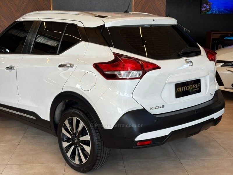 NISSAN KICKS 1.6 16V SL XTRONIC 2019/2019 AUTOGRIF MOTORS CAMPO BOM / Carros no Vale