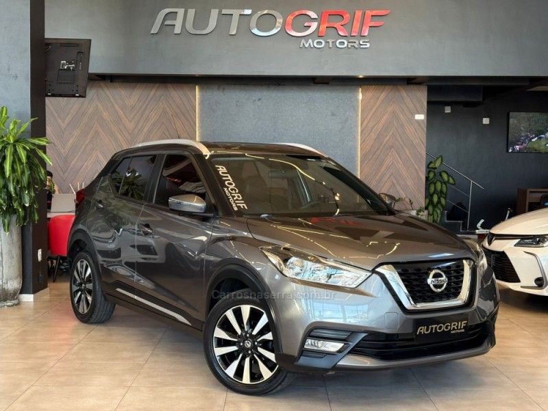 NISSAN KICKS 1.6 16V SL PACK PLUS XTRONIC 2017/2017 AUTOGRIF MOTORS CAMPO BOM / Carros no Vale