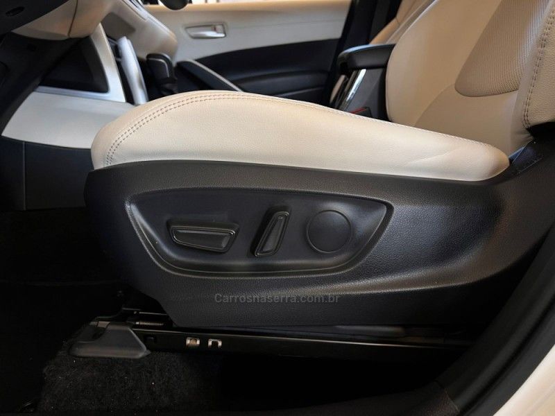 TOYOTA COROLLA 1.8 CROSS XRV 16V HÍBRIDO 2023/2023 AUTOGRIF MOTORS CAMPO BOM / Carros no Vale TOYOTA COROLLA 1.8 CROSS XRV 16V HÍBRIDO 2023/2023 AUTOGRIF MOTORS CAMPO BOM / Carros no Vale
