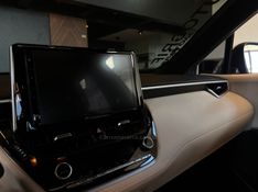 TOYOTA COROLLA 1.8 CROSS XRV 16V HÍBRIDO 2023/2023 AUTOGRIF MOTORS CAMPO BOM / Carros no Vale