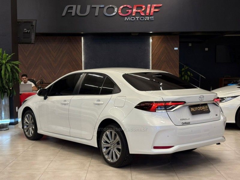TOYOTA COROLLA 2.0 XEI 16V 2022/2023 AUTOGRIF MOTORS CAMPO BOM / Carros no Vale