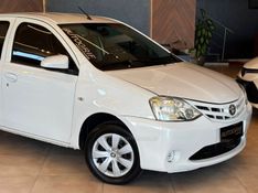 TOYOTA ETIOS 1.3 X 16V 2015/2015 AUTOGRIF MOTORS CAMPO BOM / Carros no Vale