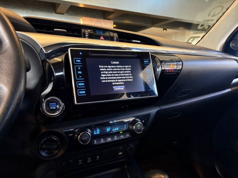 TOYOTA HILUX 2.8 SRX 4X4 CD 16V 2016/2016 AUTOGRIF MOTORS CAMPO BOM / Carros no Vale