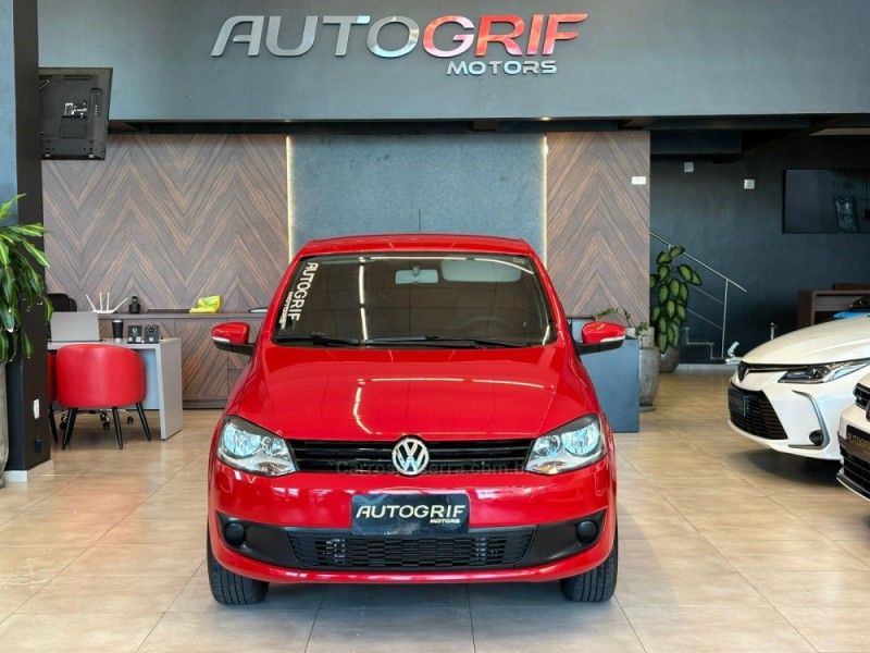 VOLKSWAGEN FOX 1.0 ITREND 8V 2013/2013 AUTOGRIF MOTORS CAMPO BOM / Carros no Vale
