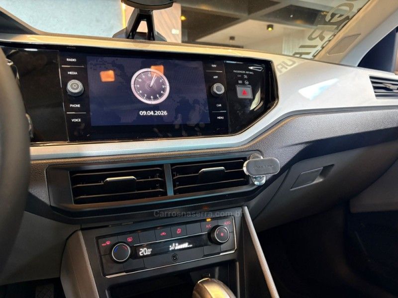 VOLKSWAGEN POLO 1.0200 TSI HIGHLINE 2020/2020 AUTOGRIF MOTORS CAMPO BOM / Carros no Vale