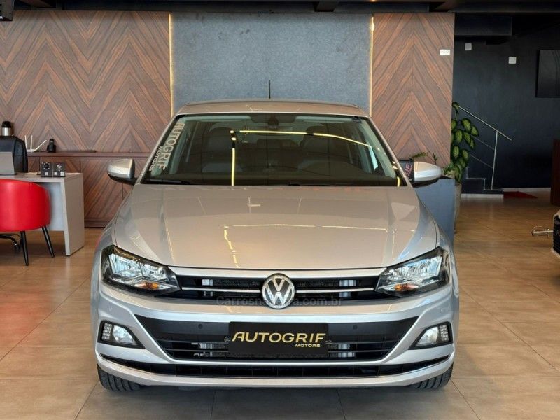 VOLKSWAGEN POLO 1.0200 TSI HIGHLINE 2020/2020 AUTOGRIF MOTORS CAMPO BOM / Carros no Vale