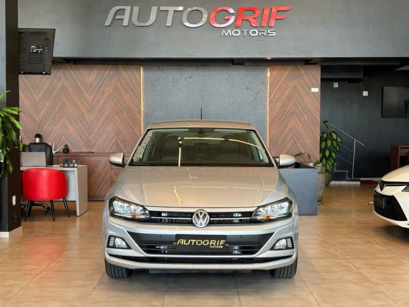 VOLKSWAGEN POLO 1.0200 TSI HIGHLINE 2020/2020 AUTOGRIF MOTORS CAMPO BOM / Carros no Vale