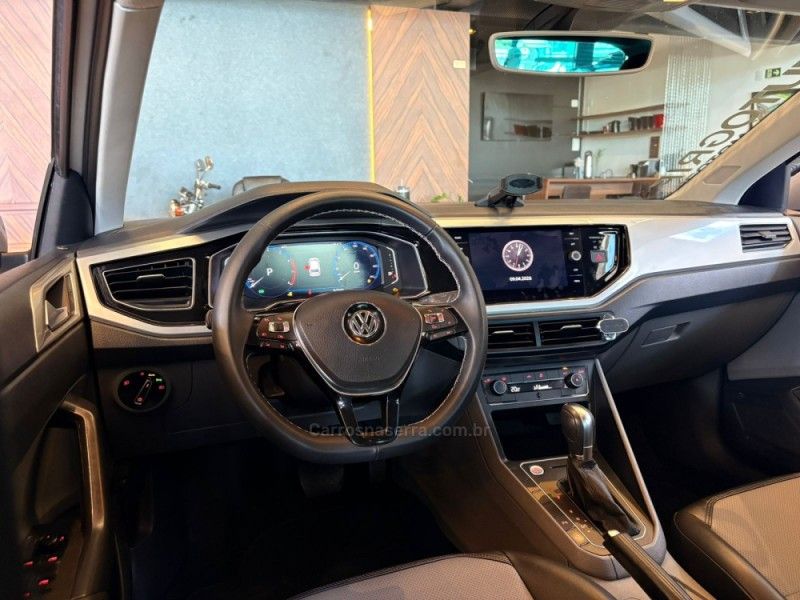 VOLKSWAGEN POLO 1.0200 TSI HIGHLINE 2020/2020 AUTOGRIF MOTORS CAMPO BOM / Carros no Vale