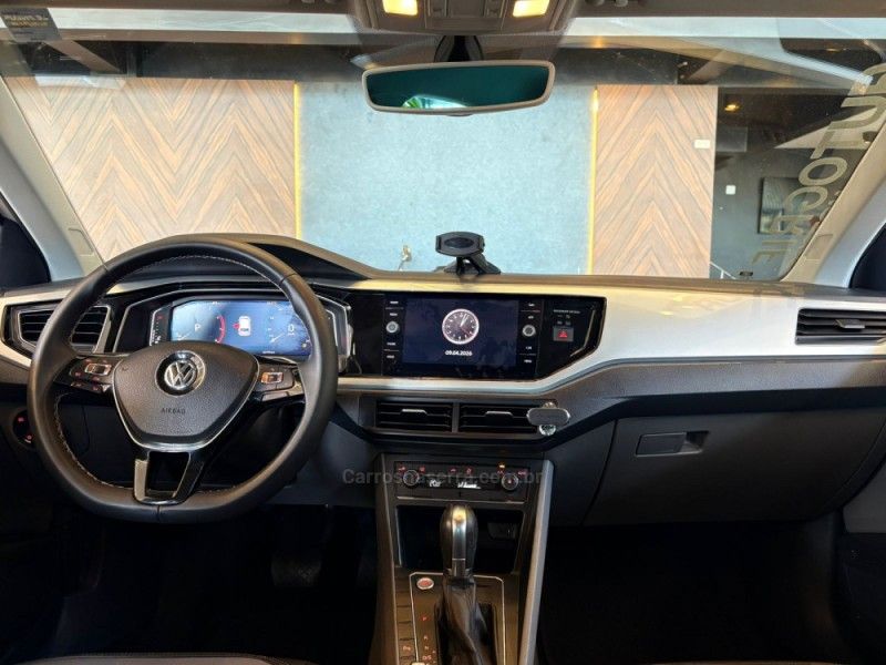 VOLKSWAGEN POLO 1.0200 TSI HIGHLINE 2020/2020 AUTOGRIF MOTORS CAMPO BOM / Carros no Vale