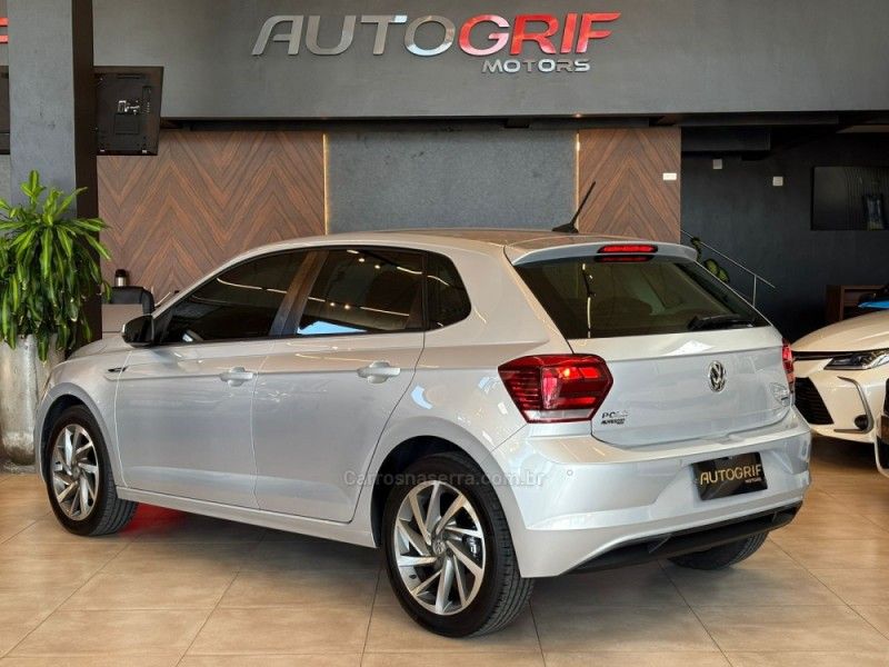 VOLKSWAGEN POLO 1.0200 TSI HIGHLINE 2020/2020 AUTOGRIF MOTORS CAMPO BOM / Carros no Vale