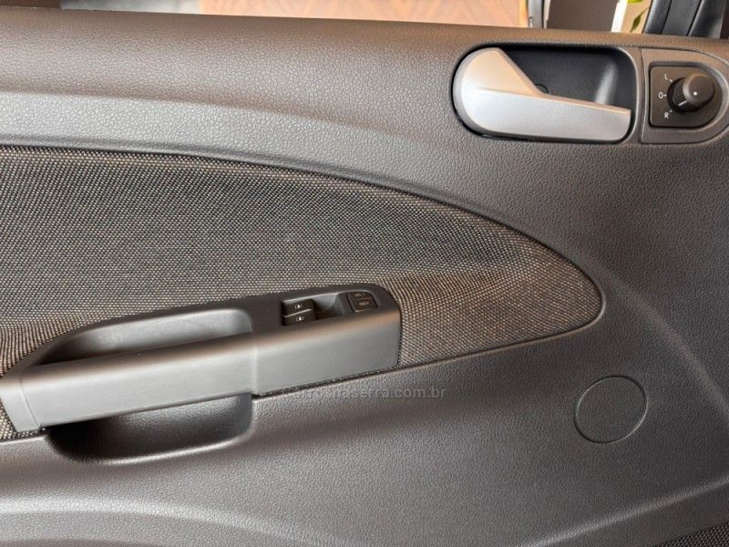 VOLKSWAGEN SAVEIRO 1.6 MSI TRENDLINE CS 16V 2026/2026 AUTOGRIF MOTORS CAMPO BOM / Carros no Vale