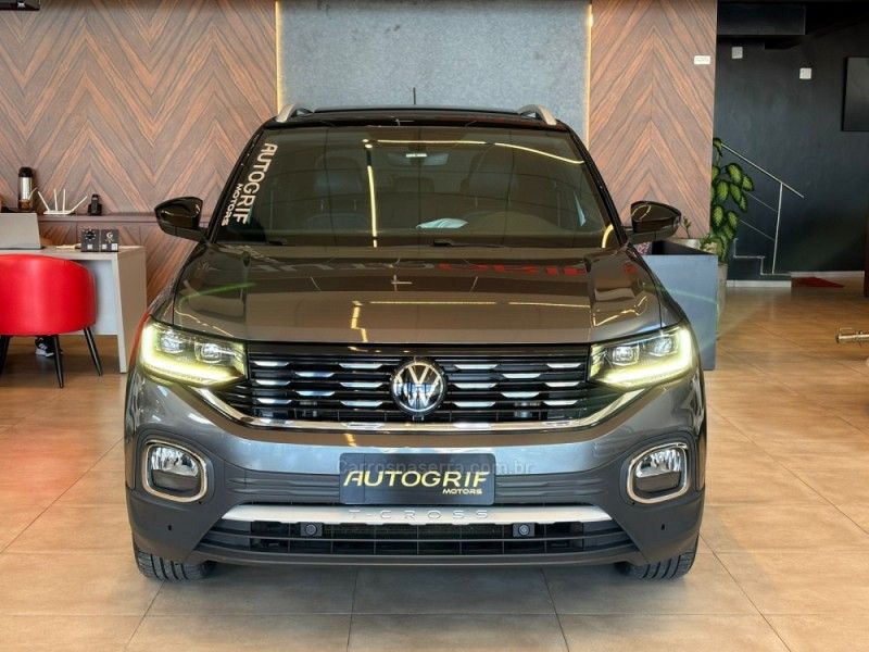 VOLKSWAGEN T-CROSS 1.4 HIGHLINE TSI 16V 2022/2023 AUTOGRIF MOTORS CAMPO BOM / Carros no Vale VOLKSWAGEN T-CROSS 1.4 HIGHLINE TSI 16V 2022/2023 AUTOGRIF MOTORS CAMPO BOM / Carros no Vale