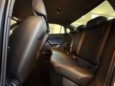 VOLKSWAGEN VIRTUS 1.0 200 TSI HIGHLINE 2023/2024 AUTOGRIF MOTORS CAMPO BOM / Carros no Vale