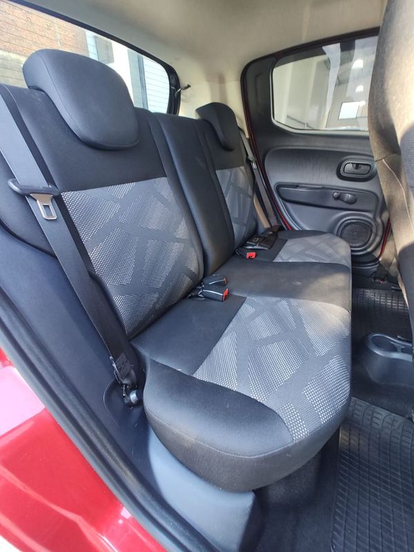 Fiat MOBI LIKE 1.0 Fire 2016/2017 RENNER AUTOMÓVEIS LAJEADO / Carros no Vale