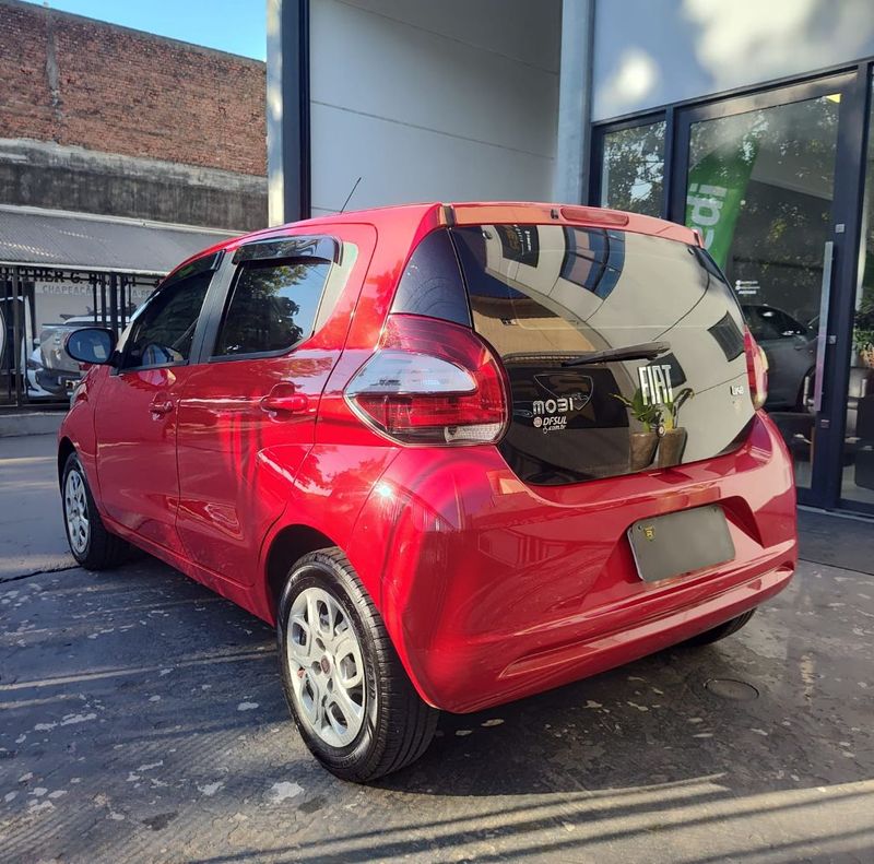 Fiat MOBI LIKE 1.0 Fire 2016/2017 RENNER AUTOMÓVEIS LAJEADO / Carros no Vale