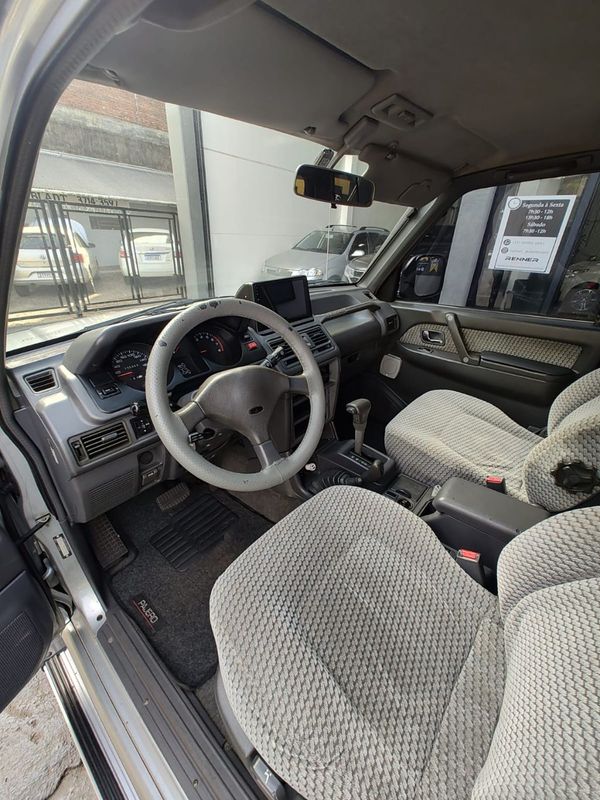 Mitsubishi Pajero GLS 3.0 V6 1997/1997 RENNER AUTOMÓVEIS LAJEADO / Carros no Vale Mitsubishi Pajero GLS 3.0 V6 1997/1997 RENNER AUTOMÓVEIS LAJEADO / Carros no Vale
