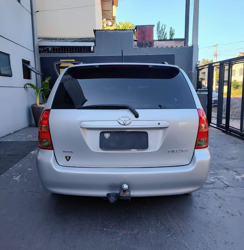 Toyota Corolla Fielder SW 1.8/ XEi 2005/2005 RENNER AUTOMÓVEIS LAJEADO / Carros no Vale