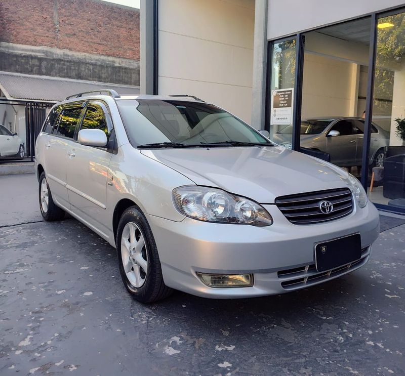 Toyota Corolla Fielder SW 1.8/ XEi 2005/2005 RENNER AUTOMÓVEIS LAJEADO / Carros no Vale
