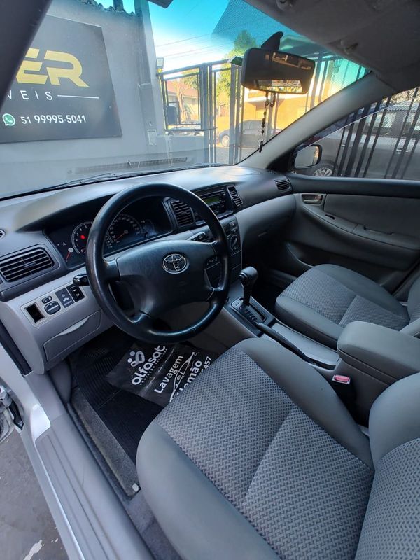 Toyota Corolla Fielder SW 1.8/ XEi 2005/2005 RENNER AUTOMÓVEIS LAJEADO / Carros no Vale