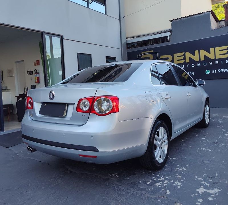 VOLKSWAGEN JETTA 2.5 20V 150/170cv Tiptronic 2008/2009 RENNER AUTOMÓVEIS LAJEADO / Carros no Vale
