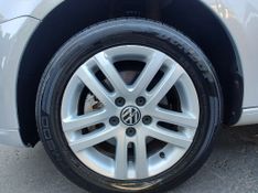 VOLKSWAGEN JETTA 2.5 20V 150/170cv Tiptronic 2008/2009 RENNER AUTOMÓVEIS LAJEADO / Carros no Vale