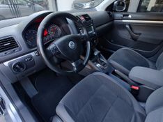 VOLKSWAGEN JETTA 2.5 20V 150/170cv Tiptronic 2008/2009 RENNER AUTOMÓVEIS LAJEADO / Carros no Vale