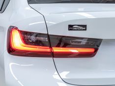 BMW 320i 2.0 16V TURBO M SPORT 2024/2024 PASTORE CAR COLLECTION BENTO GONÇALVES / Carros no Vale