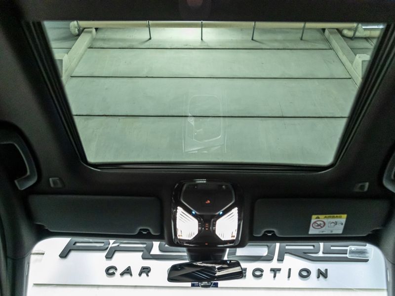 BMW 320i 2.0 16V TURBO M SPORT 2024/2024 PASTORE CAR COLLECTION BENTO GONÇALVES / Carros no Vale