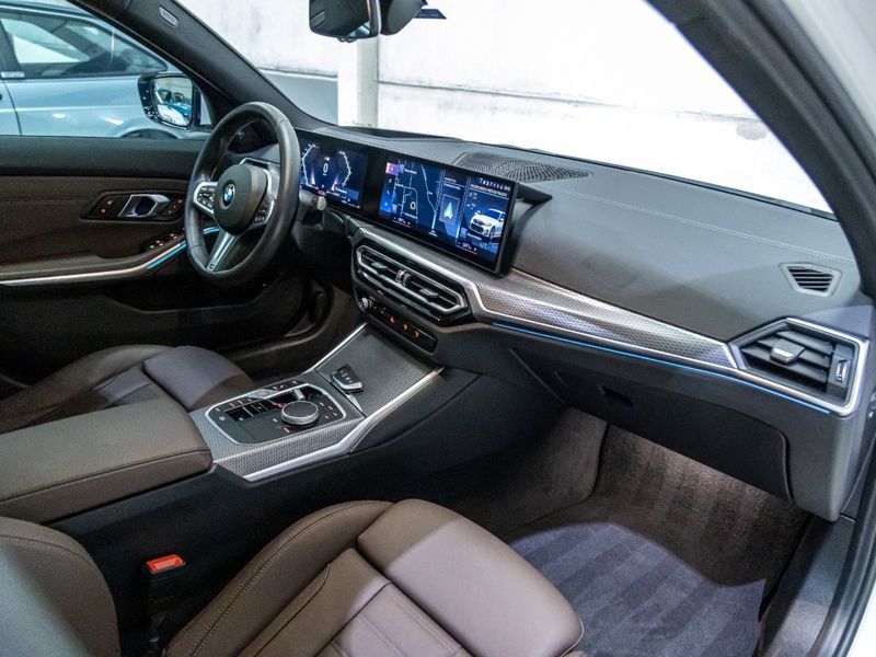 BMW 320i 2.0 16V TURBO M SPORT 2024/2024 PASTORE CAR COLLECTION BENTO GONÇALVES / Carros no Vale