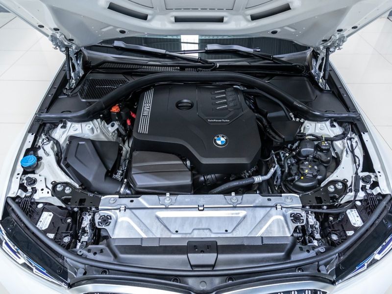 BMW 320i 2.0 16V TURBO M SPORT 2024/2024 PASTORE CAR COLLECTION BENTO GONÇALVES / Carros no Vale