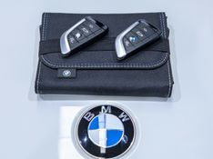 BMW 320i 2.0 16V TURBO M SPORT 2024/2024 PASTORE CAR COLLECTION BENTO GONÇALVES / Carros no Vale