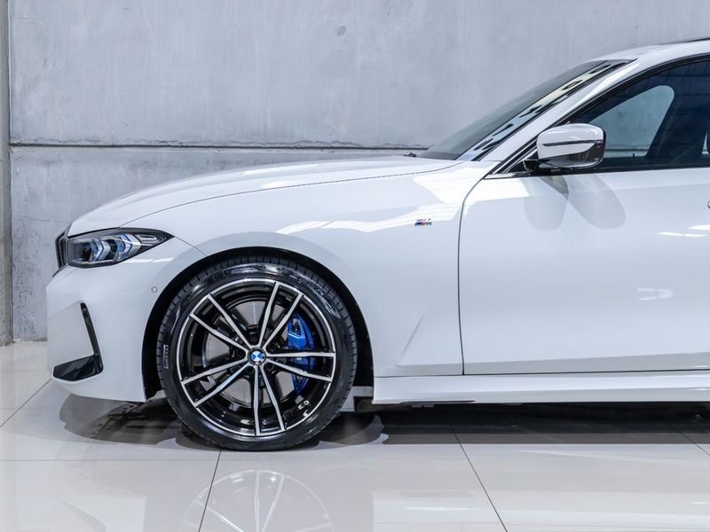 BMW 320i 2.0 16V TURBO M SPORT 2024/2024 PASTORE CAR COLLECTION BENTO GONÇALVES / Carros no Vale