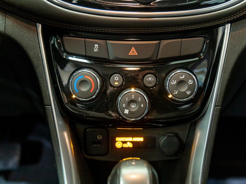 CHEVROLET TRACKER 1.4 16V TURBO PREMIER 2019/2019 PASTORE CAR COLLECTION BENTO GONÇALVES / Carros no Vale