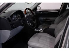 CHRYSLER 300 C 5.7 HEMI TOURING V8 16V 2005/2006 PASTORE CAR COLLECTION BENTO GONÇALVES / Carros no Vale