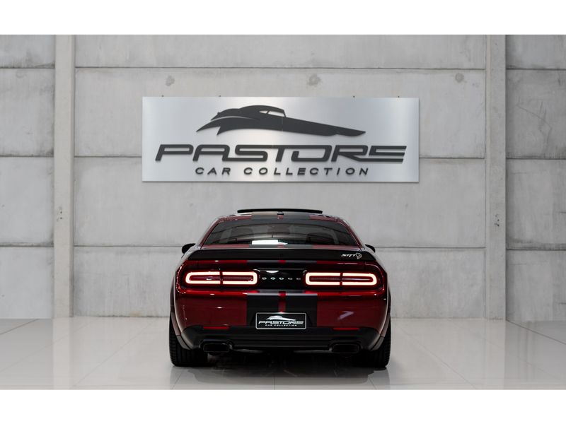 DODGE CHALLENGER 6.2 V8 HEMI SRT HELLCAT TORQUEFLITE 2019/2019 PASTORE CAR COLLECTION BENTO GONÇALVES / Carros no Vale
