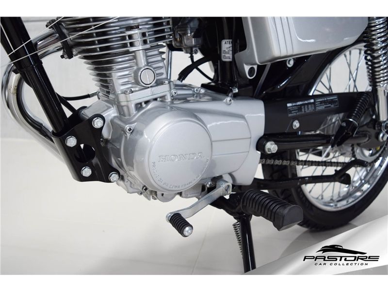 Honda Motos CG 125 ML CG 125 ML 1983/1984 PASTORE CAR COLLECTION BENTO GONÇALVES / Carros no Vale